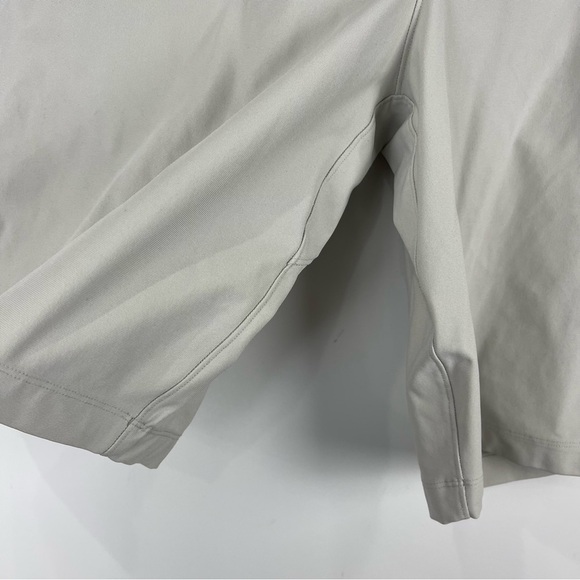 Lululemon Commission Shorts Relaxed 11" Men's Size 30 Flat Front Athletic Chinos - Picture 3 of 6